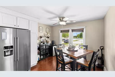 2418 Washington Street, Davenport, IA 52804 - Photo 11