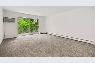 1311 S Finley Road #317, Lombard, IL 60148 - Photo 5