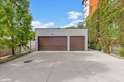 3967 S Drexel Boulevard, Chicago, IL 60653 - Photo 9
