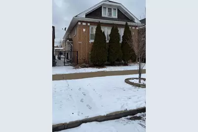 1824 S 55th Court #B, Cicero, IL 60804 - Photo 1