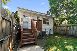 9400 S Charles St, Chicago, IL 60643 - Photo 25