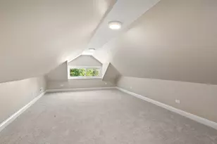 9400 S Charles St, Chicago, IL 60643 - Photo 17
