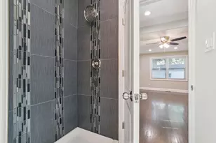 9400 S Charles St, Chicago, IL 60643 - Photo 15