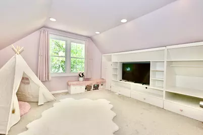 8144 Keystone Avenue, Skokie, IL 60076 - Photo 21