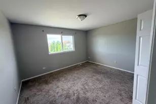 5244 Bentgrass Ave, Richton Park, IL 60471 - Photo 9