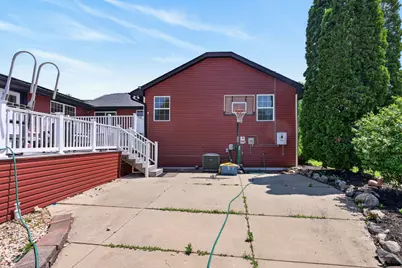 513 Pembroke Road SW, Poplar Grove, IL 61065 - Photo 33