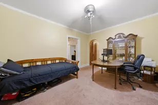 830 N Drake Ave, Chicago, IL 60651 - Photo 33