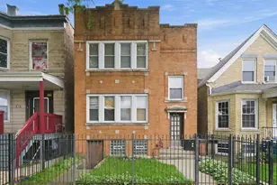 830 N Drake Ave, Chicago, IL 60651 - Photo 1
