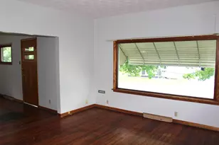 426 S Clinton St, Clifton, IL 61727 - Photo 17