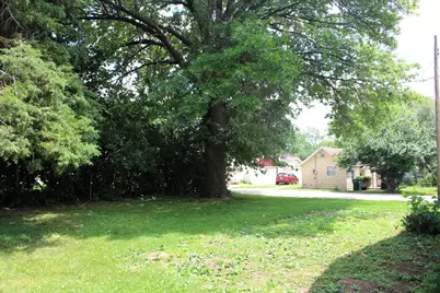 426 S Clinton Street, Clifton, IL 61727 - Photo 7