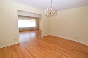 5025 Carol St, Skokie, IL 60077 - Photo 5