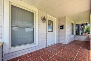 911 Forrest St, Danville, IL 61832 - Photo 3