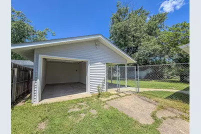 911 Forrest Street, Danville, IL 61832 - Photo 41