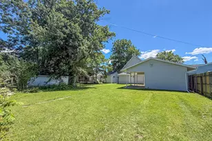 911 Forrest St, Danville, IL 61832 - Photo 39