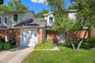 261 Sutton Ct, Bloomingdale, IL 60108 - Photo 1