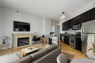 1600 S Indiana Ave, Chicago, IL 60616 - Photo 5