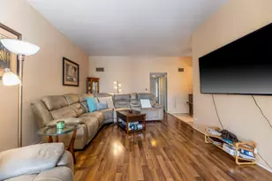 4123 W 98th St, Oak Lawn, IL 60453 - Photo 3