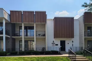4123 W 98th St, Oak Lawn, IL 60453 - Photo 1