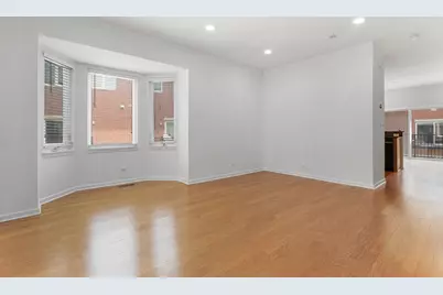 2403 W 32nd Place, Chicago, IL 60608 - Photo 5