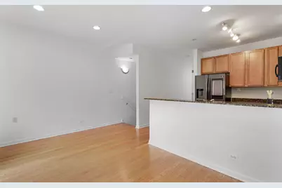 2403 W 32nd Place, Chicago, IL 60608 - Photo 9