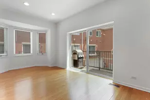 2403 W 32nd Pl, Chicago, IL 60608 - Photo 11