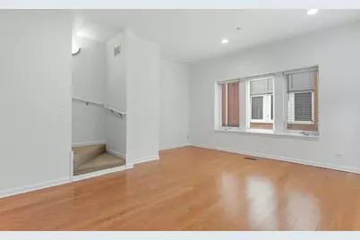 2403 W 32nd Place, Chicago, IL 60608 - Photo 7