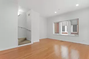 2403 W 32nd Pl, Chicago, IL 60608 - Photo 7