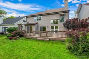 16820 W Serranda Dr, Libertyville, IL 60048 - Photo 49