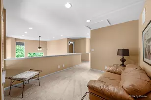 16820 W Serranda Dr, Libertyville, IL 60048 - Photo 25