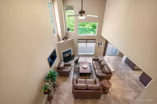 16820 W Serranda Dr, Libertyville, IL 60048 - Photo 19