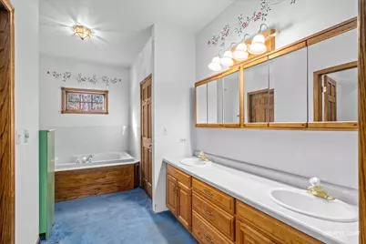 7N242 Whispering Trail, Saint Charles, IL 60175 - Photo 13