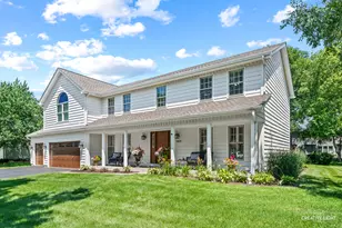 504 Alexandria Dr, Naperville, IL 60565 - Photo 1
