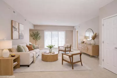 1479 N Milwaukee Avenue #101, Libertyville, IL 60048 - Photo 3