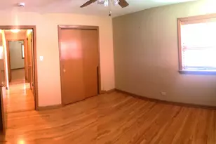 10351 Dickens St, Westchester, IL 60154 - Photo 13