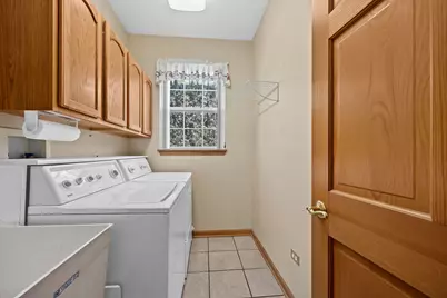21254 Montclare Lake Drive, Crest Hill, IL 60403 - Photo 23