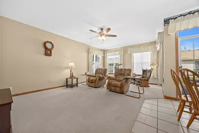 21254 Montclare Lake Drive, Crest Hill, IL 60403 - Photo 13