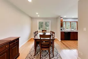 3505 Winston Dr, Hoffman Estates, IL 60192 - Photo 11
