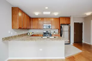 7757 Van Buren St, Forest Park, IL 60130 - Photo 5