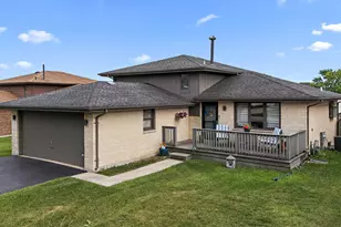 8841 167th St, Orland Hills, IL 60487 - Photo 1