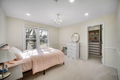 126 Stableford Drive, Glen Ellyn, IL 60137 - Photo 25