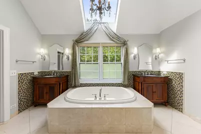 126 Stableford Drive, Glen Ellyn, IL 60137 - Photo 23