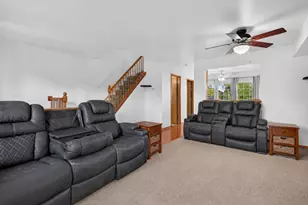 2112 Jasmine Dr, Crest Hill, IL 60403 - Photo 5