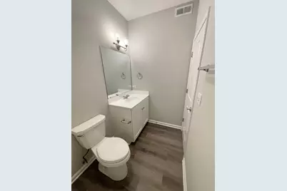 301 N Madison Street #2F, Woodstock, IL 60098 - Photo 11