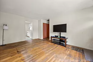 156 E Lincoln Ave, Glendale Heights, IL 60139 - Photo 3