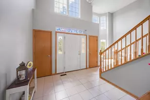 325 Forest Trail, South Elgin, IL 60177 - Photo 9