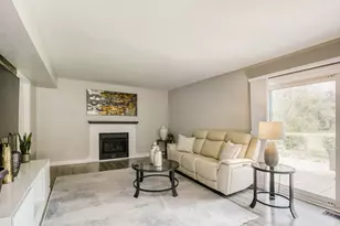 4491 Thornbark Dr, Hoffman Estates, IL 60192 - Photo 15