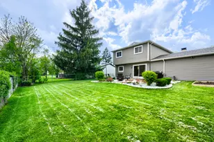 4491 Thornbark Dr, Hoffman Estates, IL 60192 - Photo 35