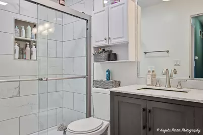 1995 N Nicole Lane, Round Lake Beach, IL 60073 - Photo 17