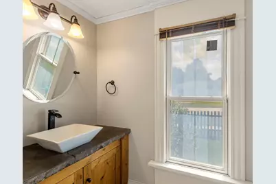 902 Wicker Street, Woodstock, IL 60098 - Photo 11