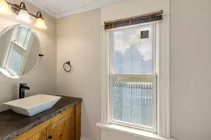 902 Wicker St, Woodstock, IL 60098 - Photo 11
